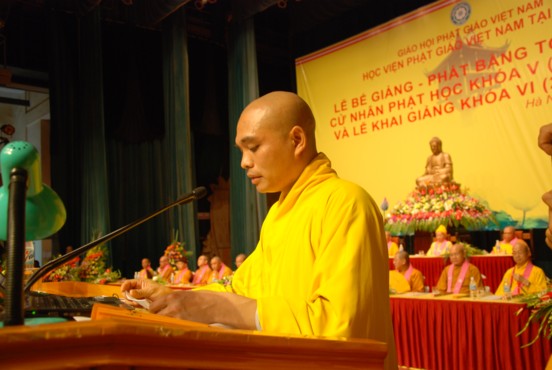 Hà Nội: Bế giảng khoá V và khai giảng khoá VI Học viện PGVN tại Hà Nội