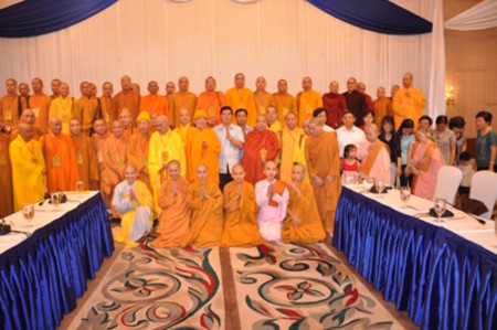 Chùm ảnh: Đoàn GHPGVN thăm Myanmar
