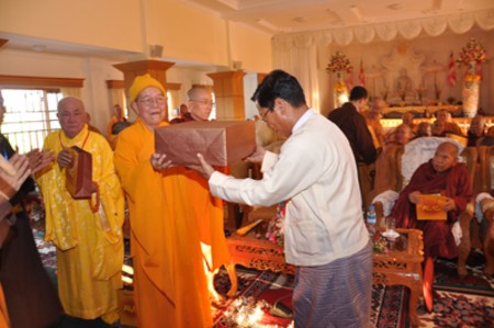 Chùm ảnh: Đoàn GHPGVN thăm Myanmar