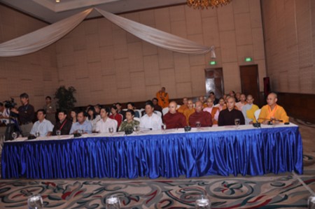 Chùm ảnh: Đoàn GHPGVN thăm Myanmar