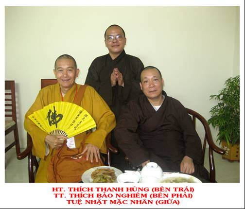 Dư Âm Còn Mãi: “Mặc  Nhân” – Người  Đề  Thơ  Tặng  Chữ