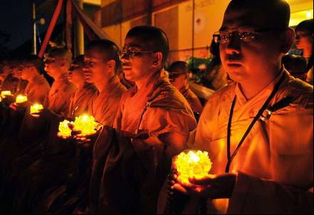 HỘI TRẠI “LÝ CÔNG UẨN” – 2010 Sân Chơi Lành Mạnh và Lý Thú