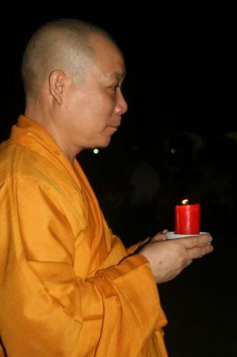 Chùm ảnh đêm thắp nến mầu nhiệm chùa Phật Quang Sơn, tỉnh Lạng Sơn