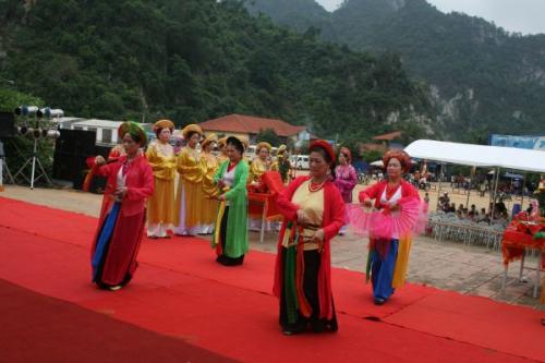 Chùm ảnh: nhộn nhịp hoạt động chào mừng Lễ động thổ chùa Phật Quang Sơn, tỉnh Lạng Sơn