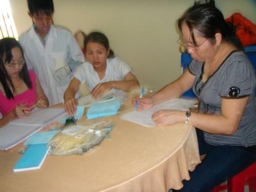 Khởi động hiến máu đón chào hội thảo Phật giáo toàn quốc 2010