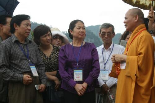 Chùm ảnh: nhộn nhịp hoạt động chào mừng Lễ động thổ chùa Phật Quang Sơn, tỉnh Lạng Sơn