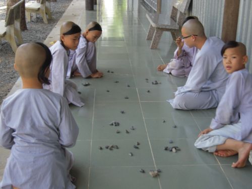 Xin mời bạn tới