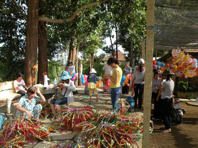 Trăng Mùa Tây Nguyên