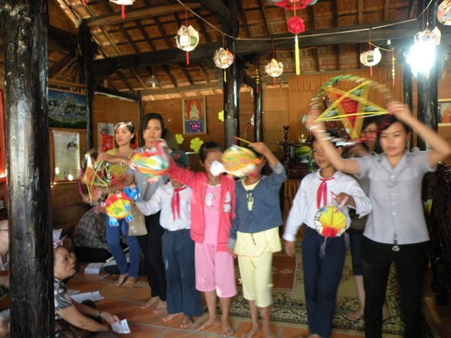 Trăng Mùa Tây Nguyên