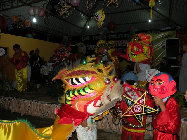 Trăng Mùa Tây Nguyên