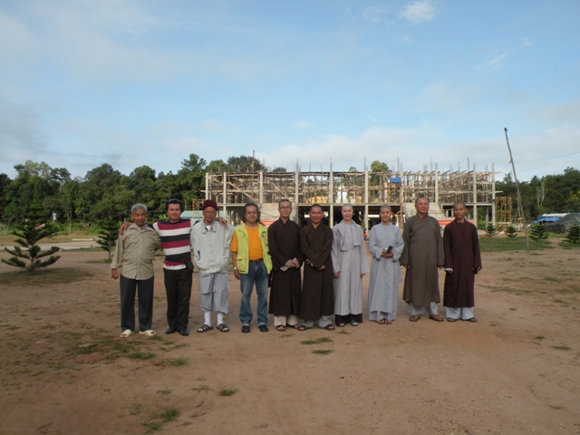 Trăng Mùa Tây Nguyên