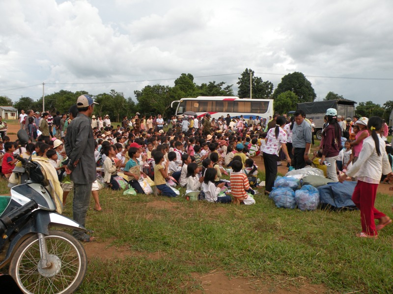 Trăng Mùa Tây Nguyên