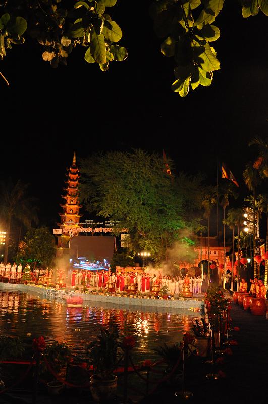Giao lưu hòa điệu văn hóa – Khát vọng hòa bình