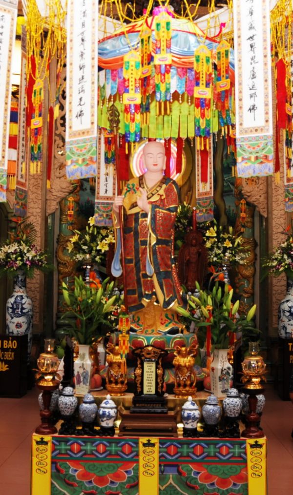 TP.HCM - Lễ dâng Pháp Y tại Tổ đình Ấn Quang