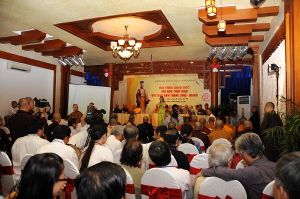 Chùm ảnh: Hội thảo khoa học &quot;Văn học, Phật giáo với 1000 năm Thăng Long&quot;