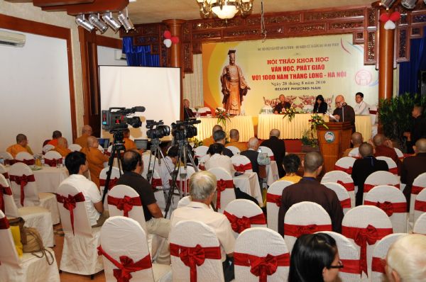 Chùm ảnh: Hội thảo khoa học &quot;Văn học, Phật giáo với 1000 năm Thăng Long&quot;
