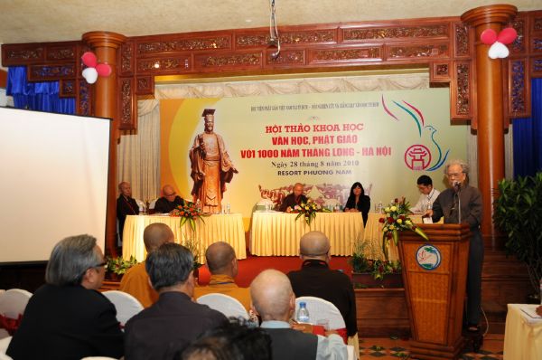 Chùm ảnh: Hội thảo khoa học &quot;Văn học, Phật giáo với 1000 năm Thăng Long&quot;