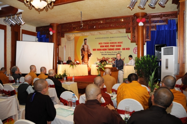 Chùm ảnh: Hội thảo khoa học &quot;Văn học, Phật giáo với 1000 năm Thăng Long&quot;