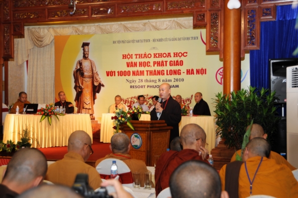 Chùm ảnh: Hội thảo khoa học &quot;Văn học, Phật giáo với 1000 năm Thăng Long&quot;