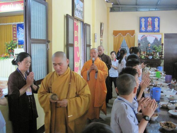Những bữa cơm thâm tình