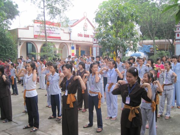 Chùm ảnh sinh hoạt khóa tu Hương sen mùa hạ