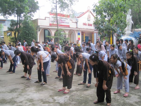 Chùm ảnh sinh hoạt khóa tu Hương sen mùa hạ