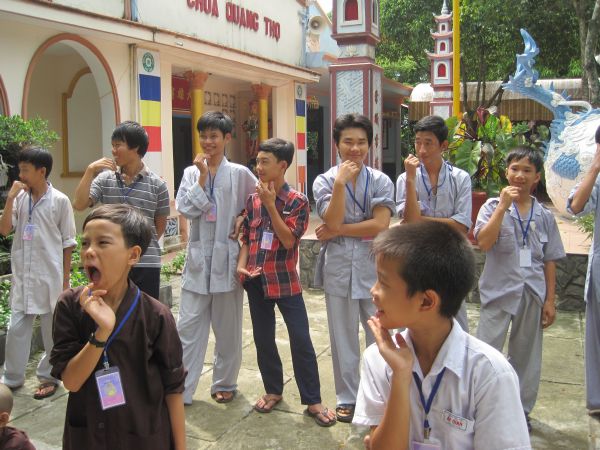 Chùm ảnh sinh hoạt khóa tu Hương sen mùa hạ