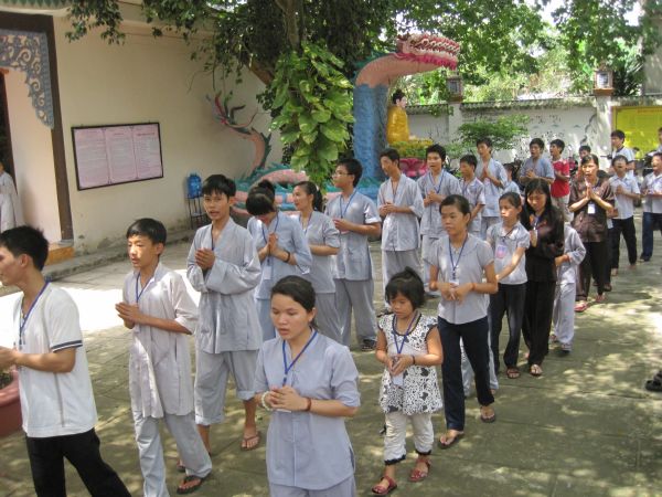 Chùm ảnh sinh hoạt khóa tu Hương sen mùa hạ