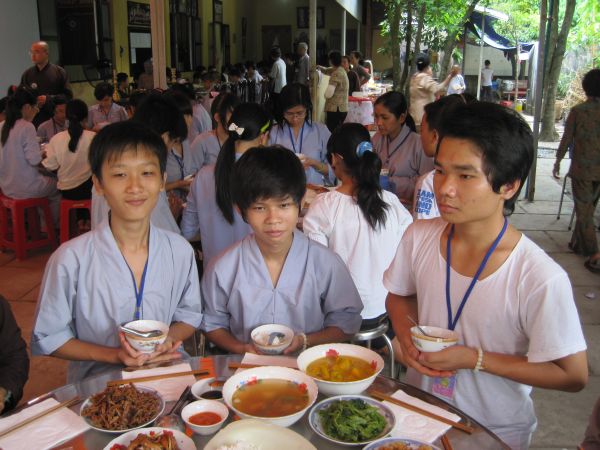Những bữa cơm thâm tình