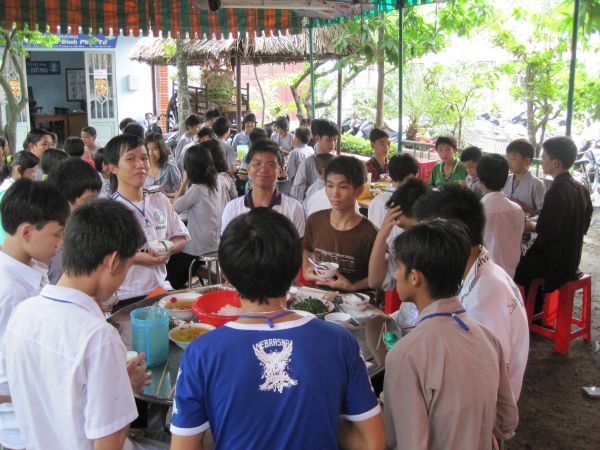 Những bữa cơm thâm tình