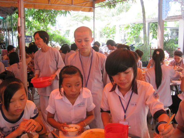 Những bữa cơm thâm tình