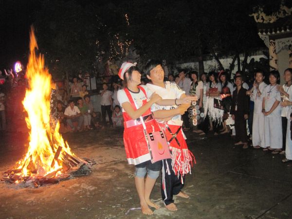 Khóa tu Hương sen mùa hạ làm lễ kết khóa