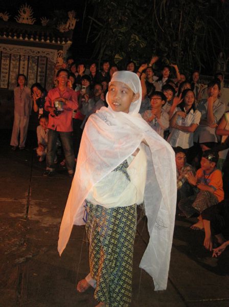 Khóa tu Hương sen mùa hạ làm lễ kết khóa