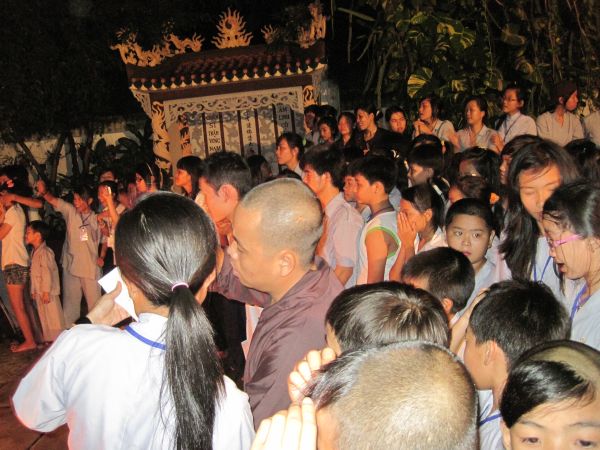 Khóa tu Hương sen mùa hạ làm lễ kết khóa