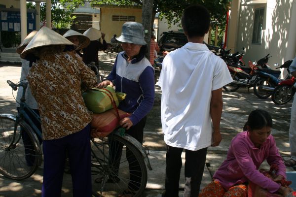 Đạo Phật Ngày Nay làm từ thiện tại Bà Rịa - Vũng Tàu