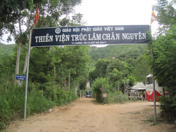 Một ngày cùng Thiền Viện Chân Nguyên