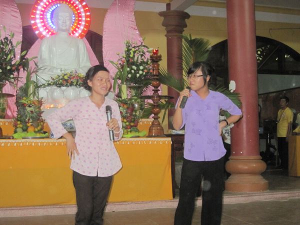 Chùm ảnh cuộc thi Văn nghệ và Duyên dáng áo lam của Hương hội hè 2010