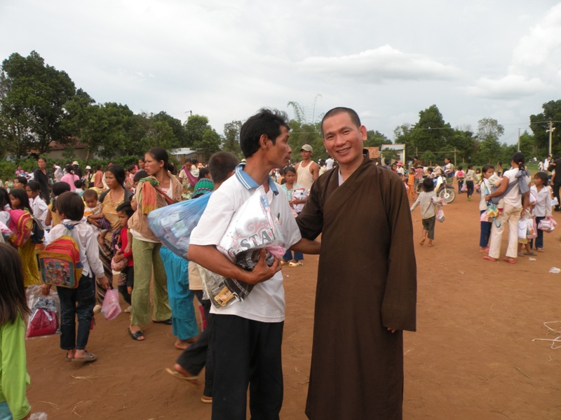 Trăng Mùa Tây Nguyên