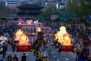 Lịch sử lễ hội đèn hoa sen (Yeondeunghoe - Lotus Lanterns) Hàn Quốc