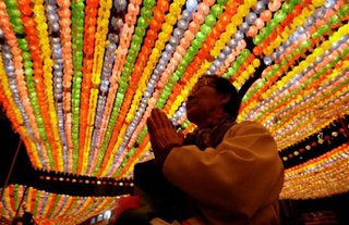 Lịch sử lễ hội đèn hoa sen (Yeondeunghoe - Lotus Lanterns) Hàn Quốc