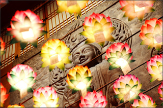 Lịch sử lễ hội đèn hoa sen (Yeondeunghoe - Lotus Lanterns) Hàn Quốc