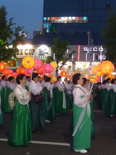 Lịch sử lễ hội đèn hoa sen (Yeondeunghoe - Lotus Lanterns) Hàn Quốc