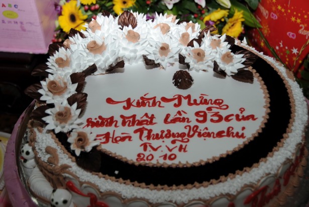 Khánh tuế, mừng sinh nhật thứ 93 HT Thích Minh Châu