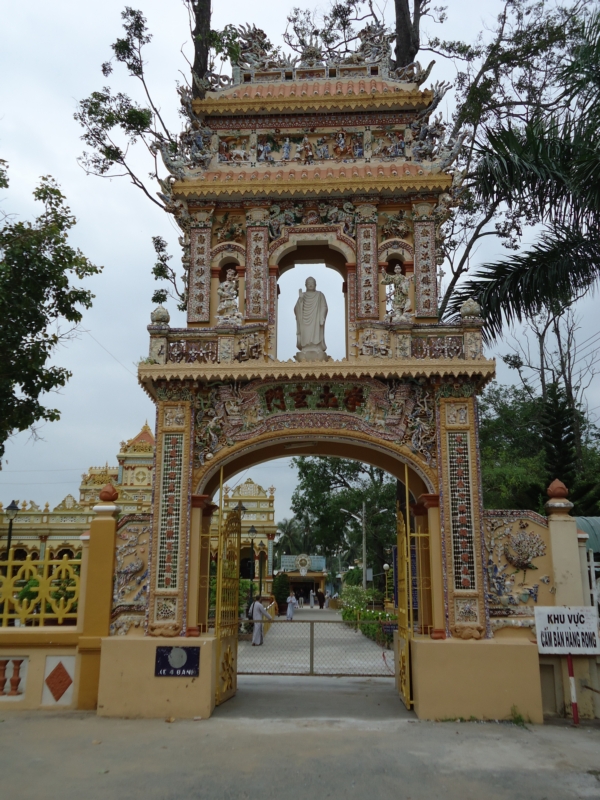 Vĩnh Tràng - Ngôi chùa nổi tiếng miền Tây Nam Bộ