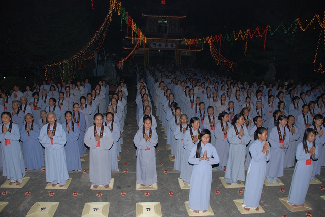 Đồng Nai: Lễ hội mừng khánh đản Phật A Di Đà tại chùa Phước Viên