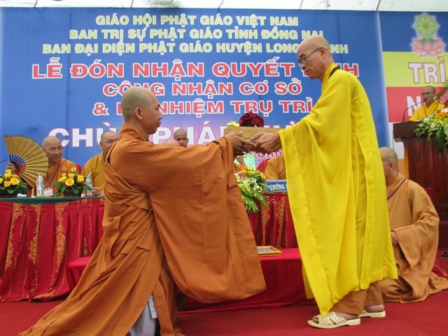 Lễ bổ nhiệm trụ trì chùa Pháp Hưng
