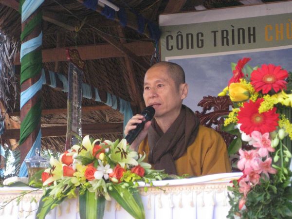 Đồng Tháp: Lễ cung rước Đại tạng kinh và húy kỵ ân sư tại Chùa Quan Âm