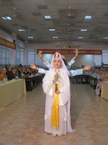 Trường Cao Trung Phật Học TP.HCM mừng lễ hiến chương ngày nhà giáo Việt Nam 20/11