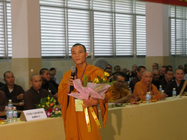 Trường Cao Trung Phật Học TP.HCM mừng lễ hiến chương ngày nhà giáo Việt Nam 20/11