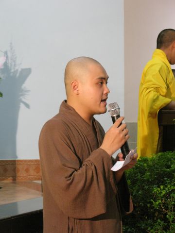 Trường Cao Trung Phật Học TP.HCM mừng lễ hiến chương ngày nhà giáo Việt Nam 20/11